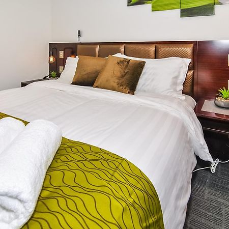 Newlands Court Motel Веллингтон Экстерьер фото