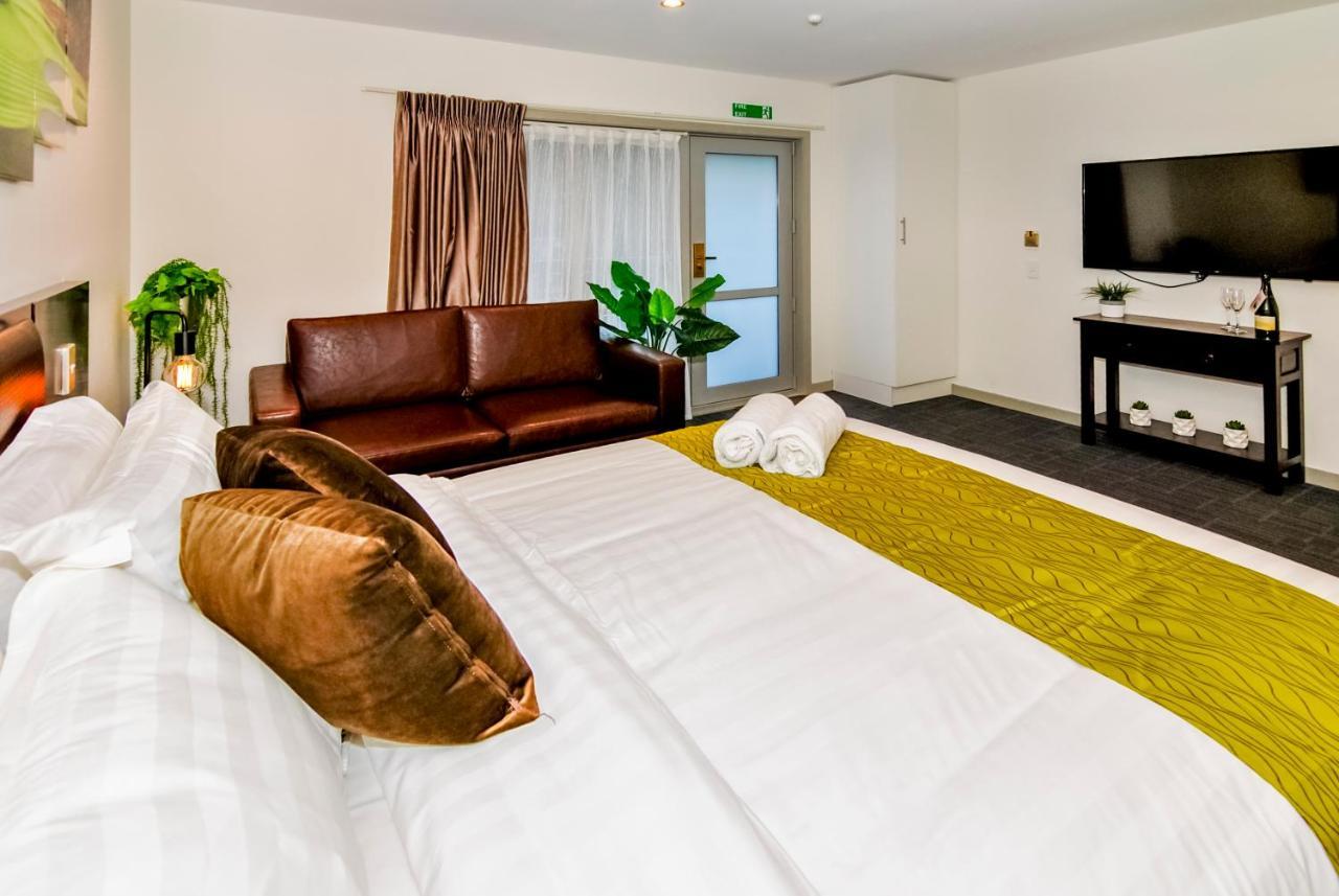 Newlands Court Motel Веллингтон Экстерьер фото