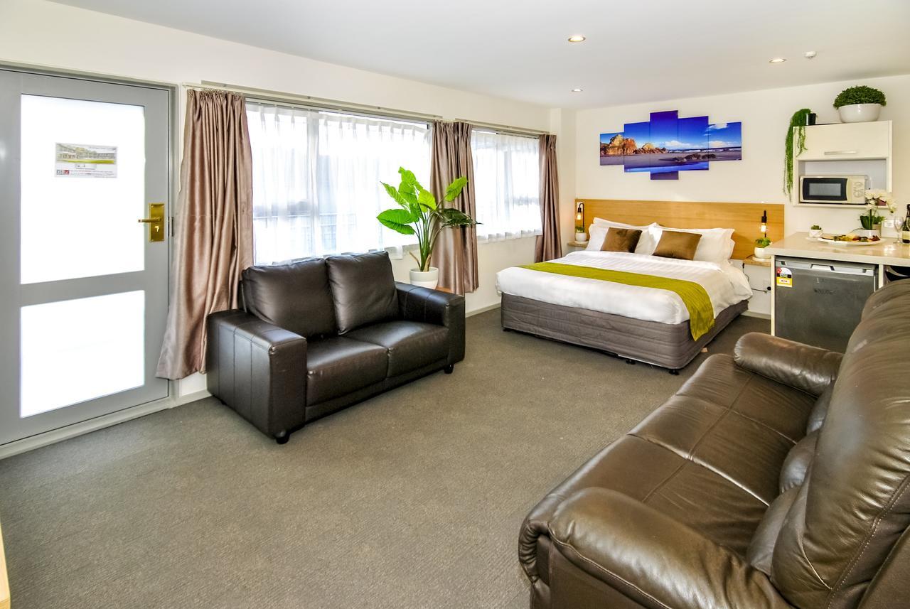 Newlands Court Motel Веллингтон Экстерьер фото