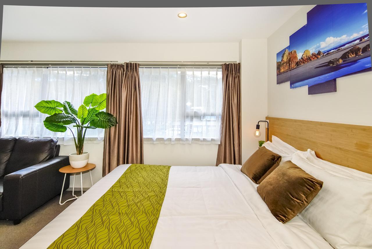Newlands Court Motel Веллингтон Экстерьер фото